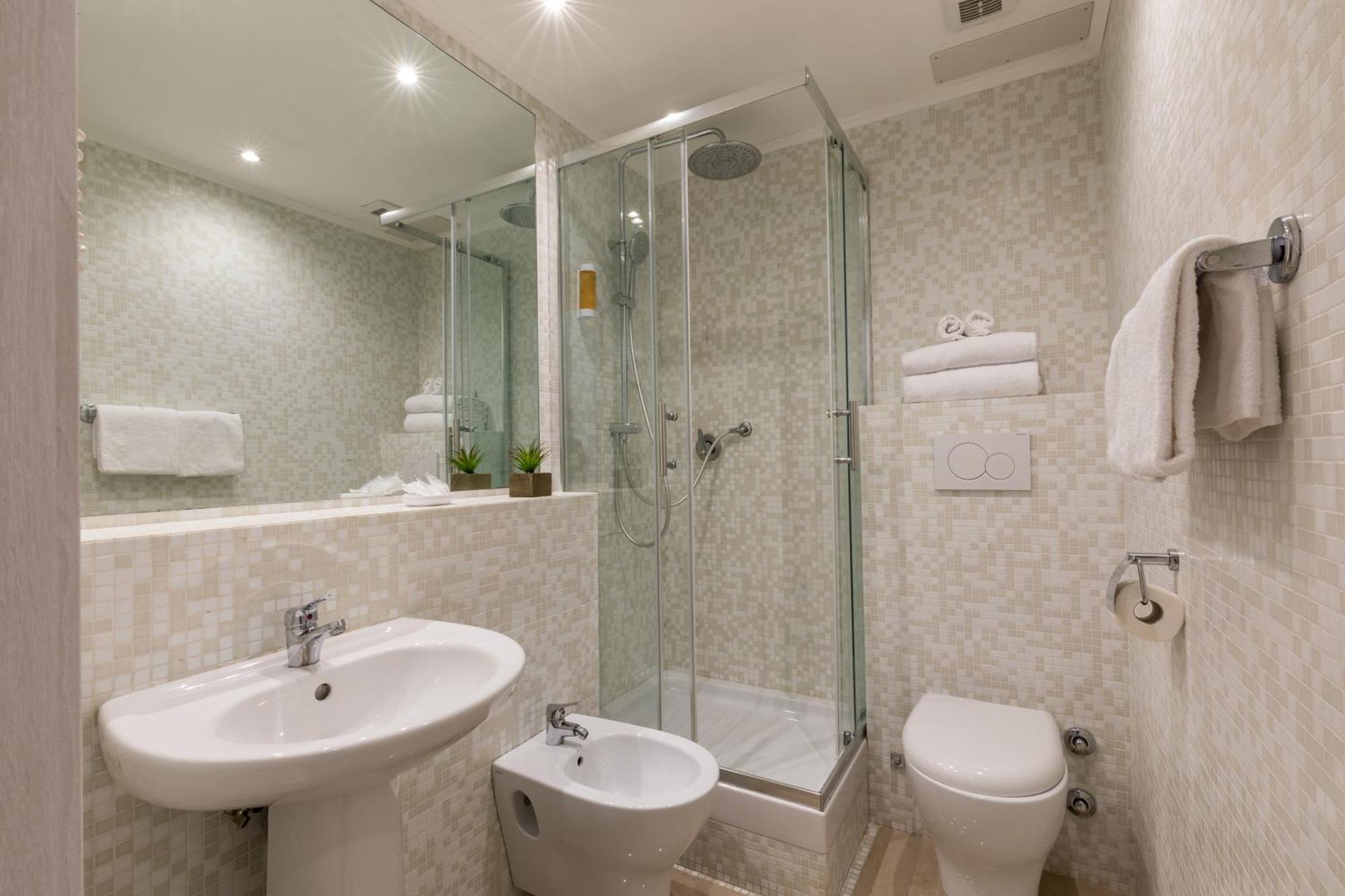 Amalia Suites By Remember Rome Exterior photo