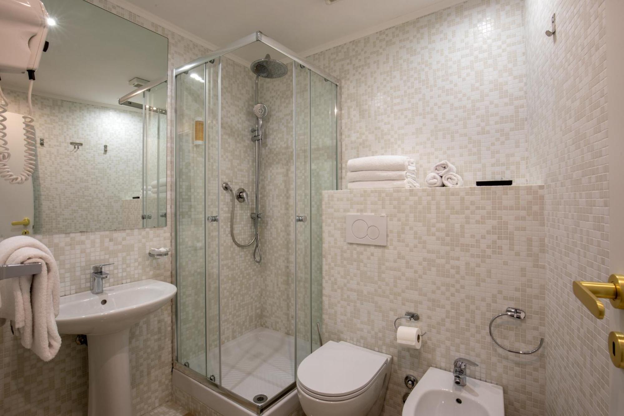 Amalia Suites By Remember Rome Exterior photo
